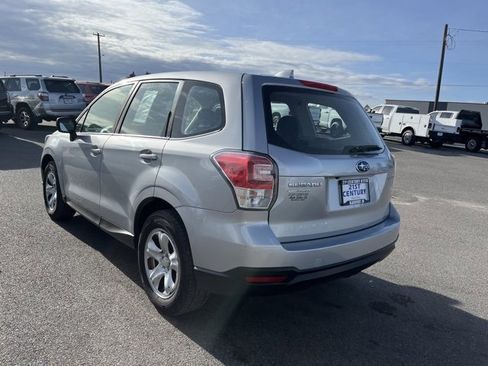 Used 2018 Subaru Forester 2.5i image 9