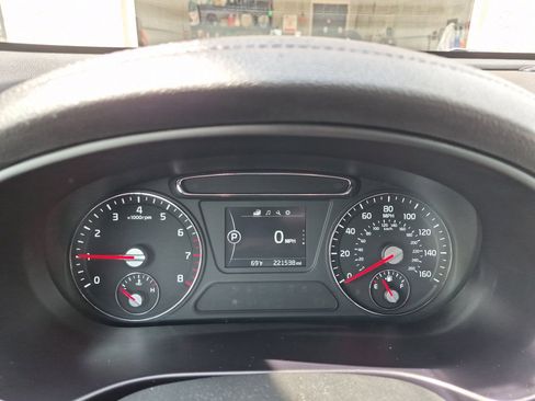 Used 2017 Kia Sorento LX FWD image 13