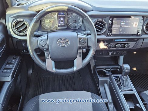Used 2021 Toyota Tacoma TRD Sport image 12