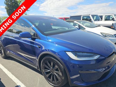 Used 2023 Tesla Model X image 3