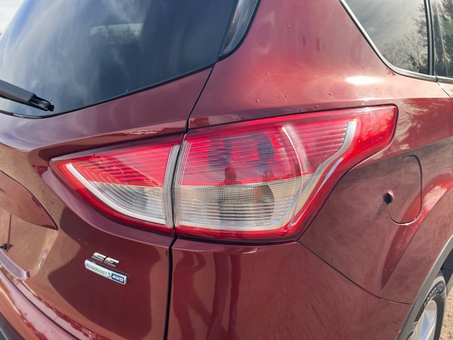 Used 2016 Ford Escape SE w/ Equipment Group 201A AWD/4WD image 11