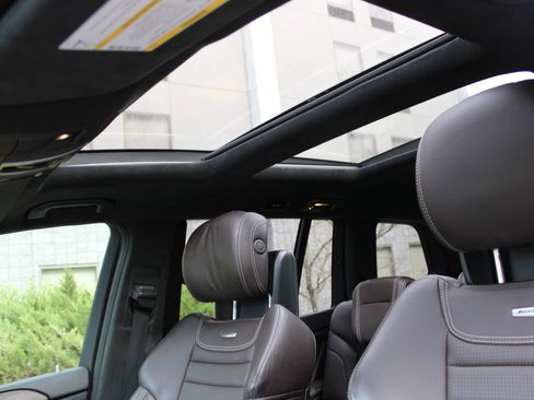 Used 2017 Mercedes-Benz GLS 63 AMG 4MATIC image 23