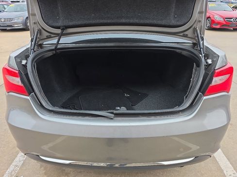 Used 2013 Chrysler 200 Touring FWD image 24