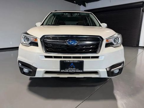 Used 2018 Subaru Forester 2.5i Touring w/ Popular Package #2 AWD/4WD image 2