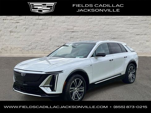 Used 2024 Cadillac Lyriq Luxury RWD image 1