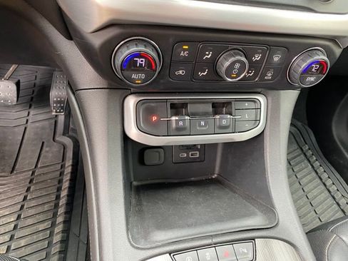 Used 2020 GMC Acadia SLT w/ Premium Package image 24