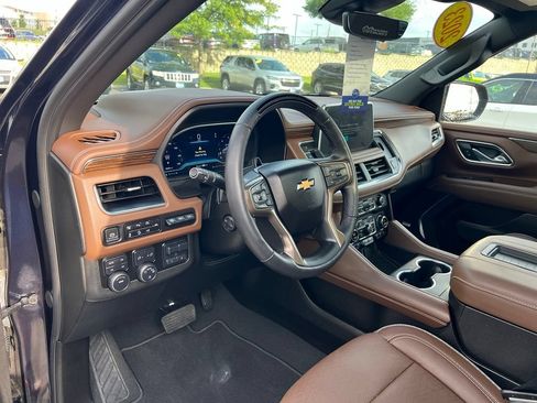 Used 2023 Chevrolet Tahoe High Country w/ Advanced Technology Package AWD/4WD image 18