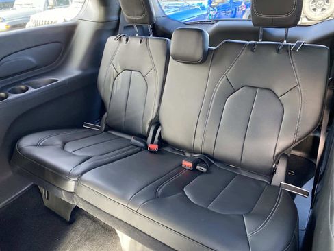 New 2026 Chrysler Voyager LX image 8