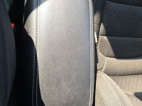 Certified 2025 Ford Escape Active image 37