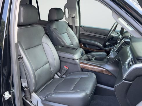 Used 2020 Chevrolet Tahoe LT w/ Max Trailering Package RWD image 20