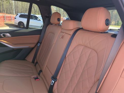 Used 2026 BMW X5 sDrive40i image 31