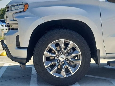 Used 2019 Chevrolet Silverado 1500 RST AWD/4WD image 38