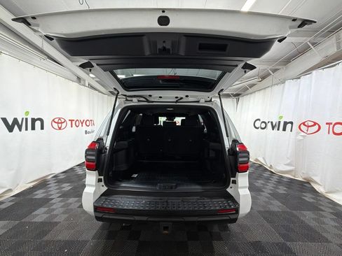 Used 2025 Toyota 4Runner SR5 AWD/4WD image 16