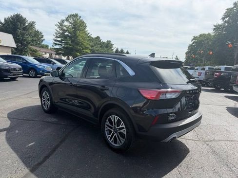Used 2021 Ford Escape SEL AWD/4WD image 10