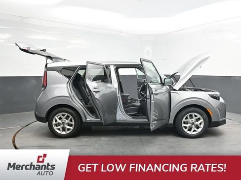 Used 2023 Kia Soul LX w/ Option Group 015 FWD image 60