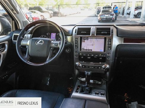 Used 2019 Lexus GX 460 Premium AWD/4WD image 14