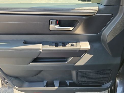 New 2026 Toyota Tundra SR5 AWD/4WD image 18