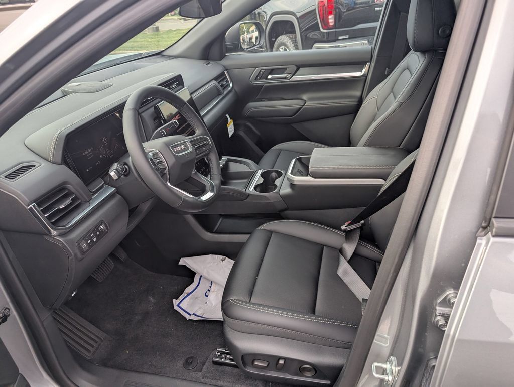 New 2027 GMC Terrain Elevation w/ Elevation Premium Package AWD/4WD image 13