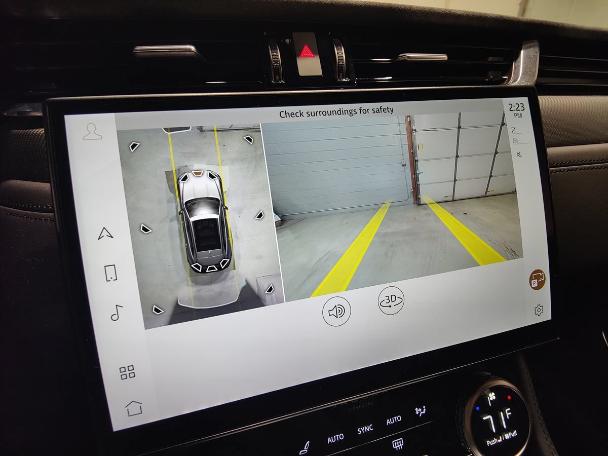Used 2023 Jaguar F-PACE SVR AWD/4WD image 43
