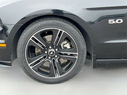 Used 2014 Ford Mustang GT Premium w/ Electronics Package image 28