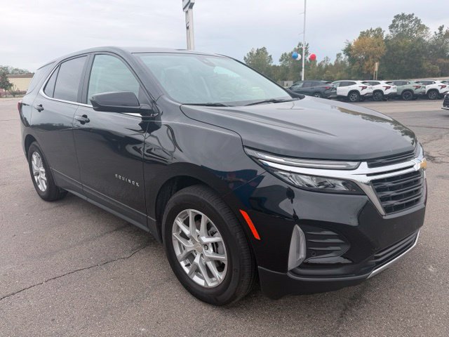 Used 2023 Chevrolet Equinox LT FWD image 4