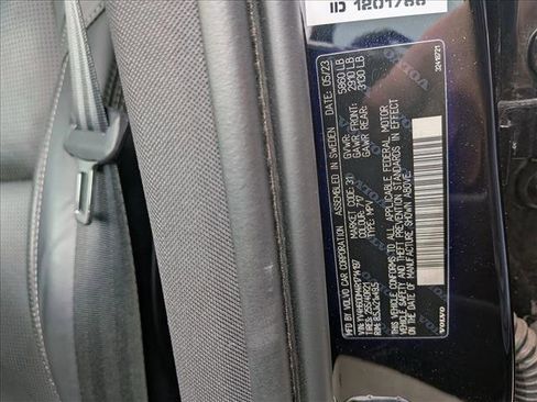 Used 2024 Volvo XC60 T8 Ultimate w/ Protection Package Premier image 23