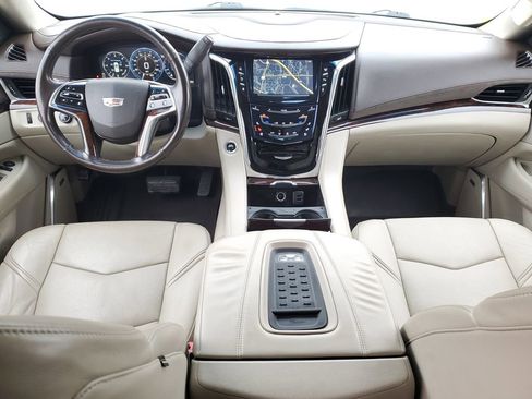 Used 2015 Cadillac Escalade ESV 4WD image 15