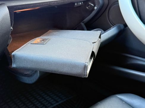 Used 2018 BMW 320i xDrive Sedan w/ Convenience Package image 35