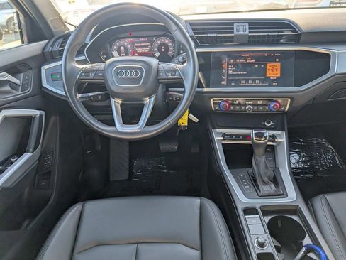 Used 2022 Audi Q3 2.0T Premium image 13