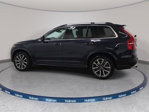 Used 2019 Volvo XC90 T5 Momentum w/ Multimedia Package AWD/4WD image 9