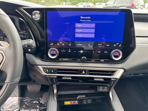 New 2025 Lexus RX 350 350 Luxury w/ Convenience Package image 25