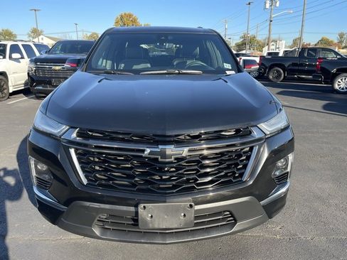 Used 2023 Chevrolet Traverse Premier w/ Redline Edition image 2