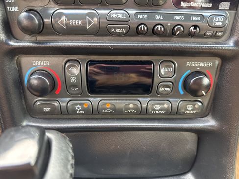 Used 2001 Chevrolet Corvette Base w/ Preferred Equipment Group2 image 23