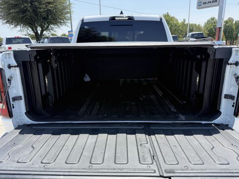 Used 2024 RAM 1500 Limited AWD/4WD image 31