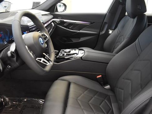 New 2027 BMW i5 xDrive40 w/ M Sport Package AWD/4WD image 22