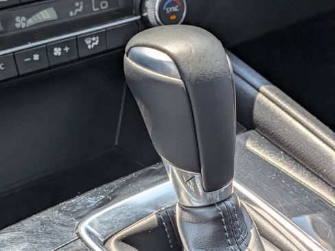 Used 2025 MAZDA CX-5 AWD 2.5 S w/ Preferred Package image 19
