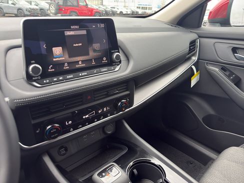 New 2026 Nissan Rogue SV image 21