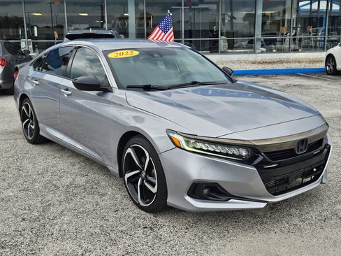 Used 2022 Honda Accord Sport image 2