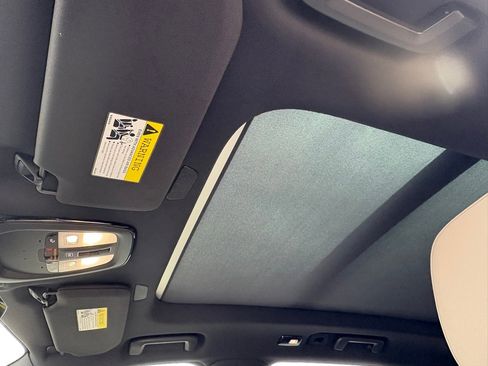 New 2026 Volvo XC90 T8 Plus w/ Protection Package Premier image 22