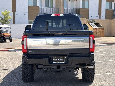 Used 2023 Ford F350 Platinum w/ Tremor Off-Road Package AWD/4WD image 6