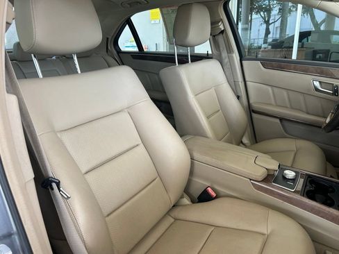 Used 2012 Mercedes-Benz E 350 Sedan image 24