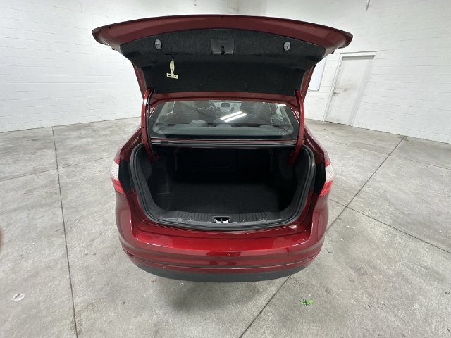 Used 2015 Ford Fiesta SE w/ Comfort Package FWD image 15