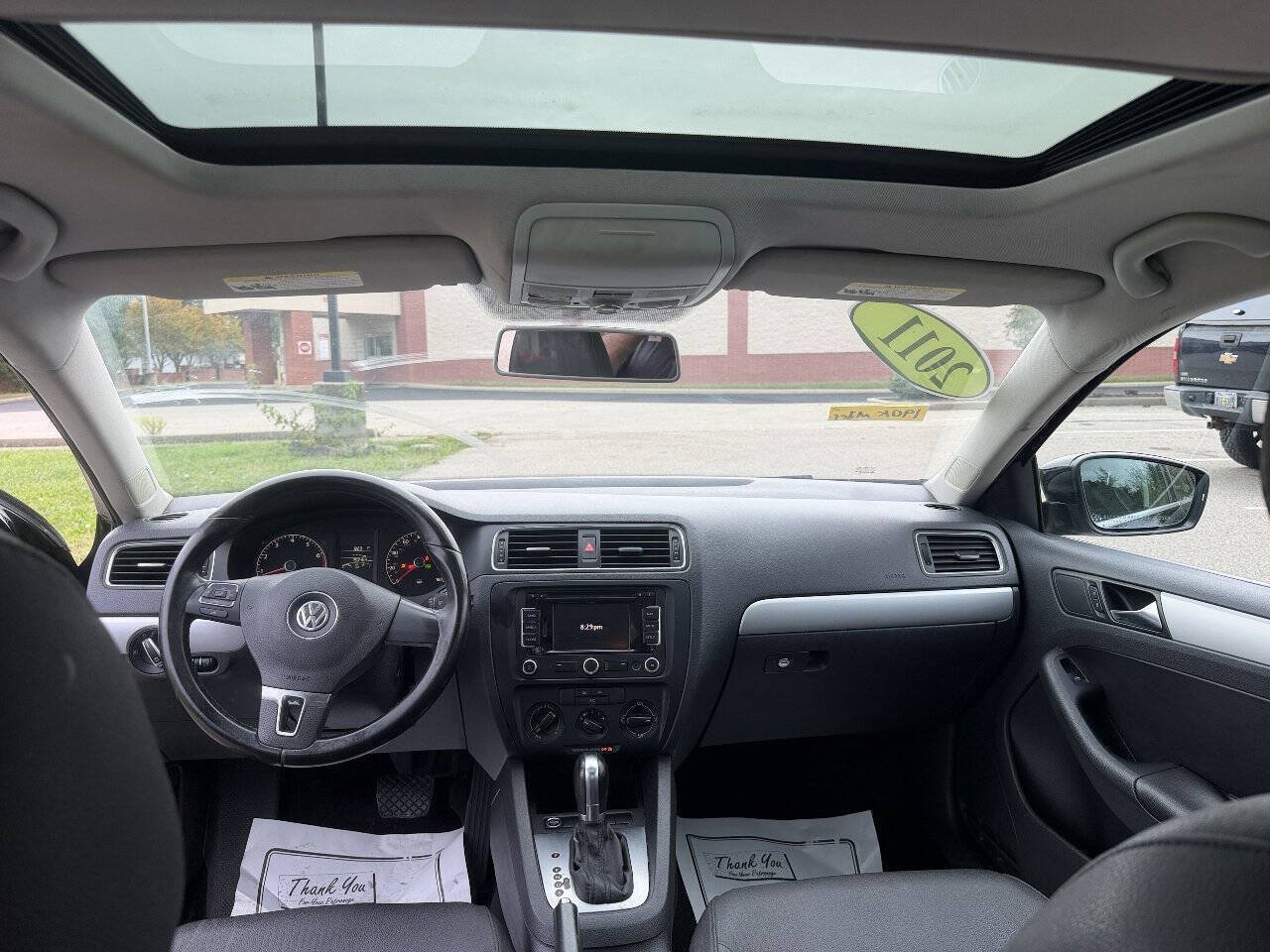 Used 2011 Volkswagen Jetta SEL FWD image 9