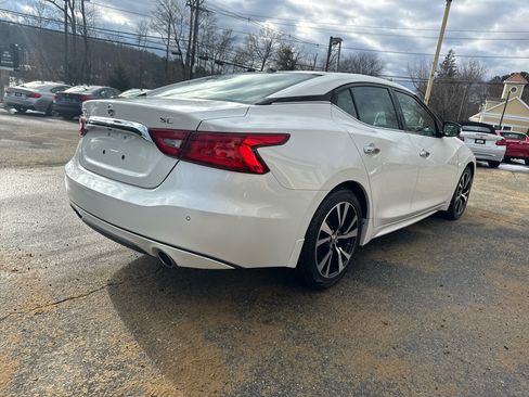 Used 2018 Nissan Maxima 3.5 SL image 9