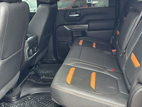 Used 2022 GMC Sierra 3500 AT4 w/ AT4 Preferred Package image 18