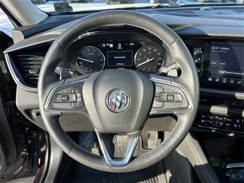 Used 2021 Buick Envision Avenir image 18