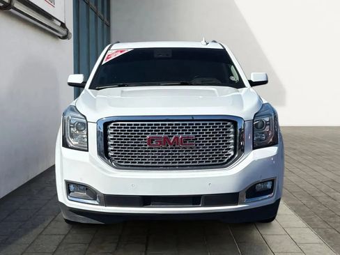Used 2017 GMC Yukon Denali w/ Open Road Package image 8