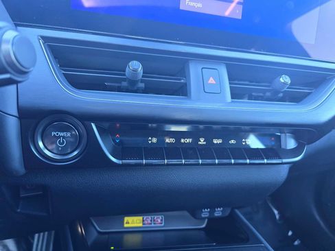 Used 2025 Lexus UX 300h AWD image 30