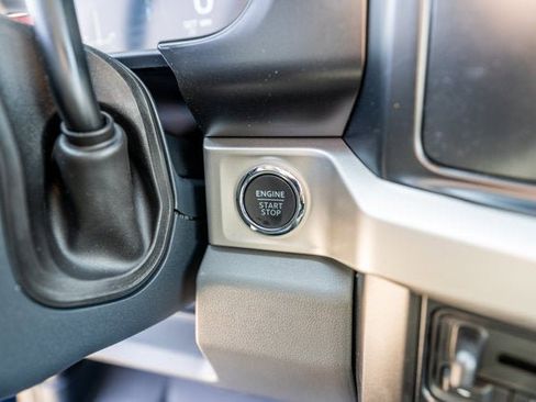 New 2026 Ford F250 XLT w/ XLT Premium Package image 39