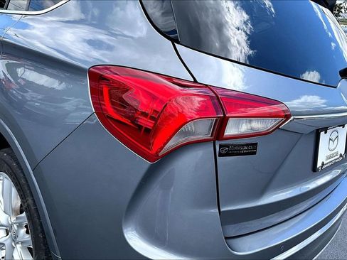 Used 2019 Buick Envision Premium AWD/4WD image 30